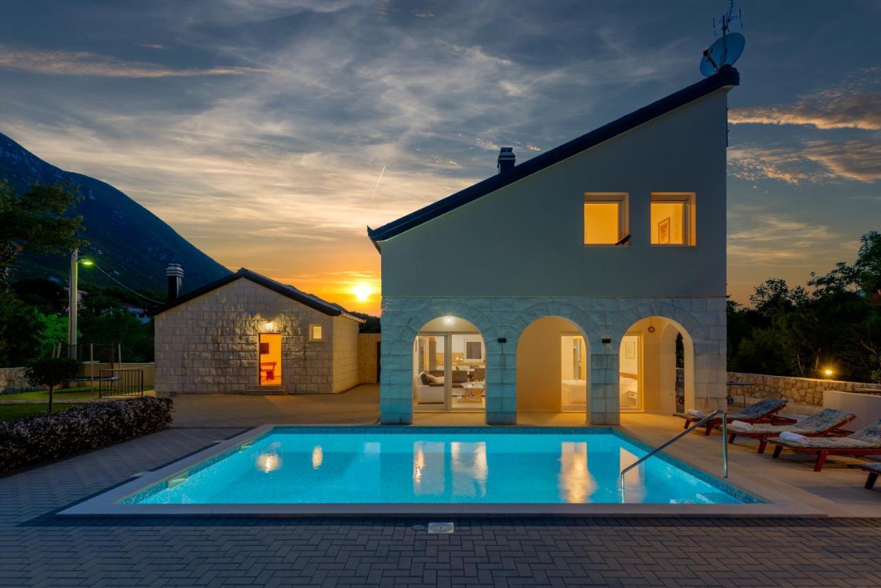 Villa Salvia Zagvozd Exterior photo